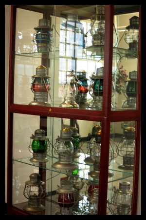 Lanterns & Signal Lamps